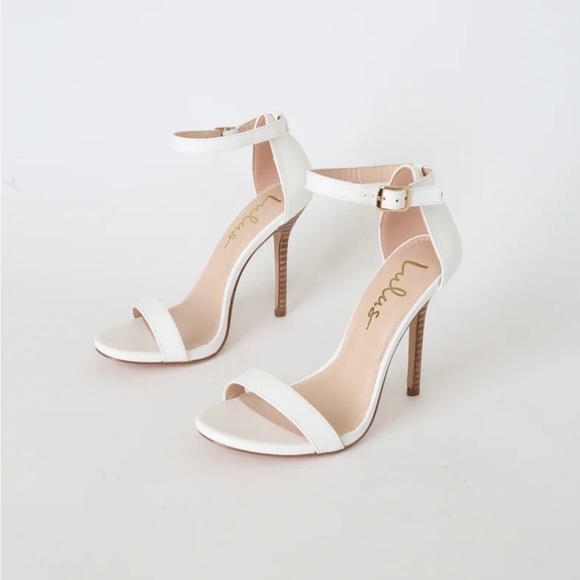 SOLD✅Lulus Elsi stacked stiletto - Picture 2 of 7
